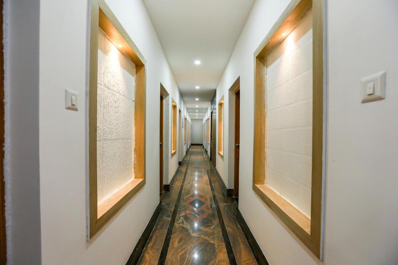 Hotel Oyo Ramis Residency Kannur Esterno foto